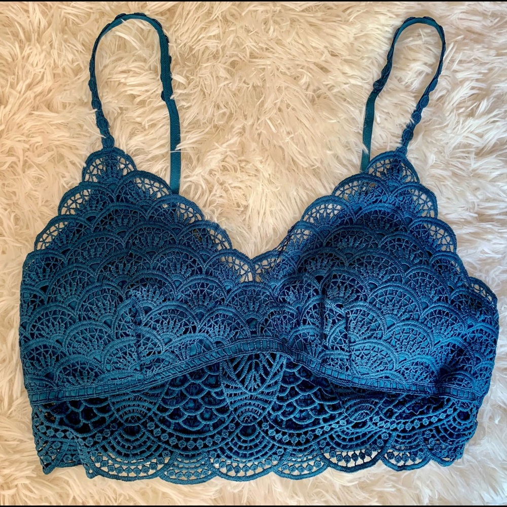 Lacey Bralettes are back!!!! - Picture 6 of 7